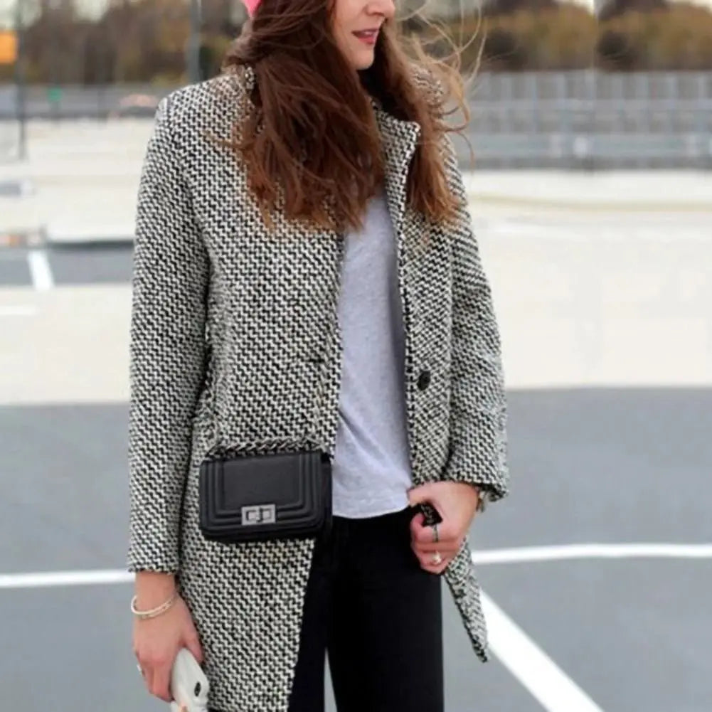 Evelyn - Chic and timeless wool winter coat