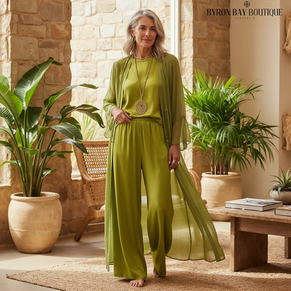 Avelisse™ | Three-Piece Set