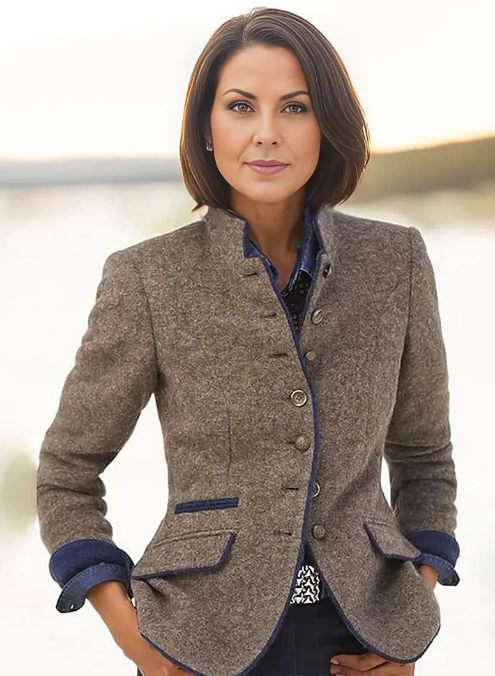 Mariska – Wool winter coat, elegant and warm