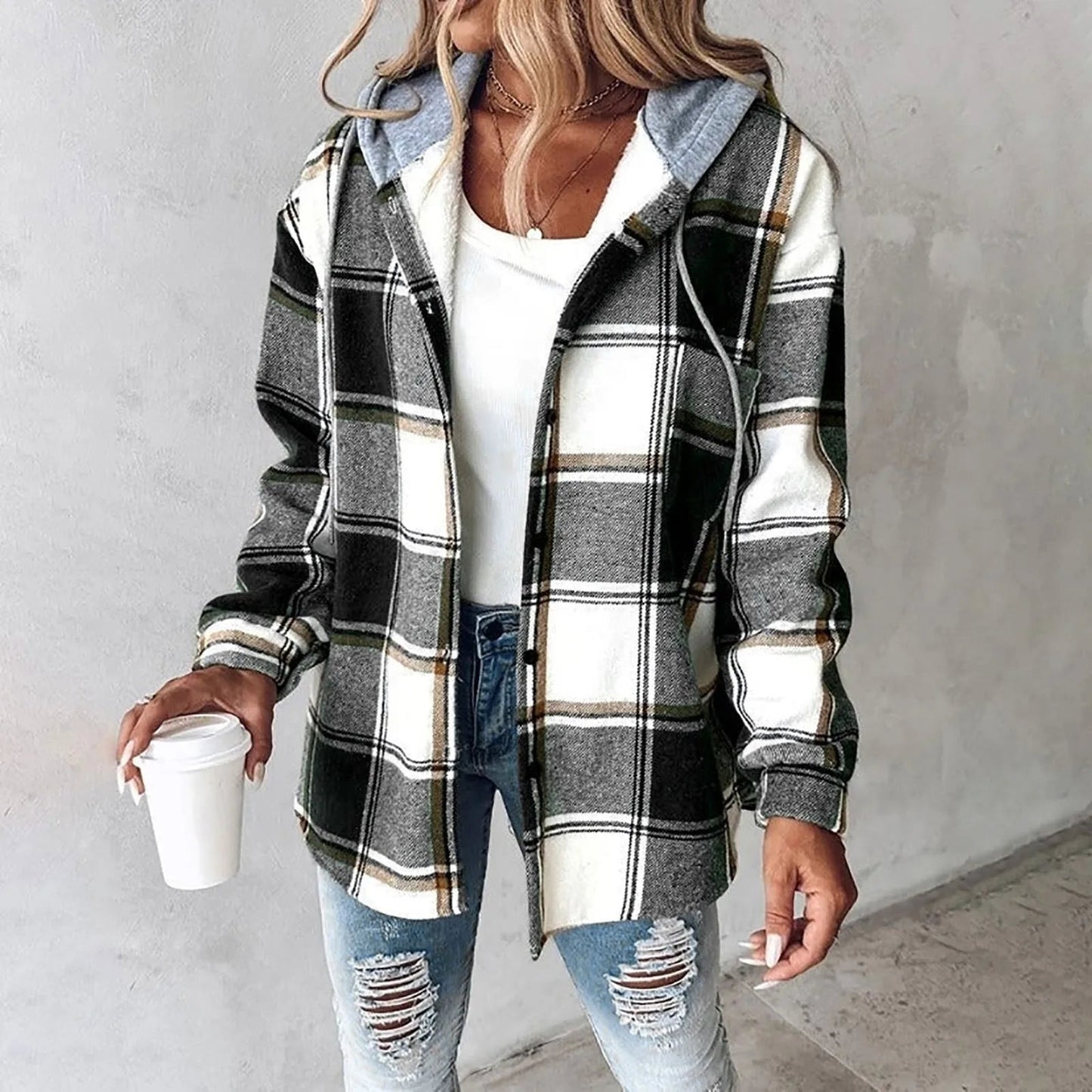 Chloé | Warm and elegant jacket for a chic and cozy look