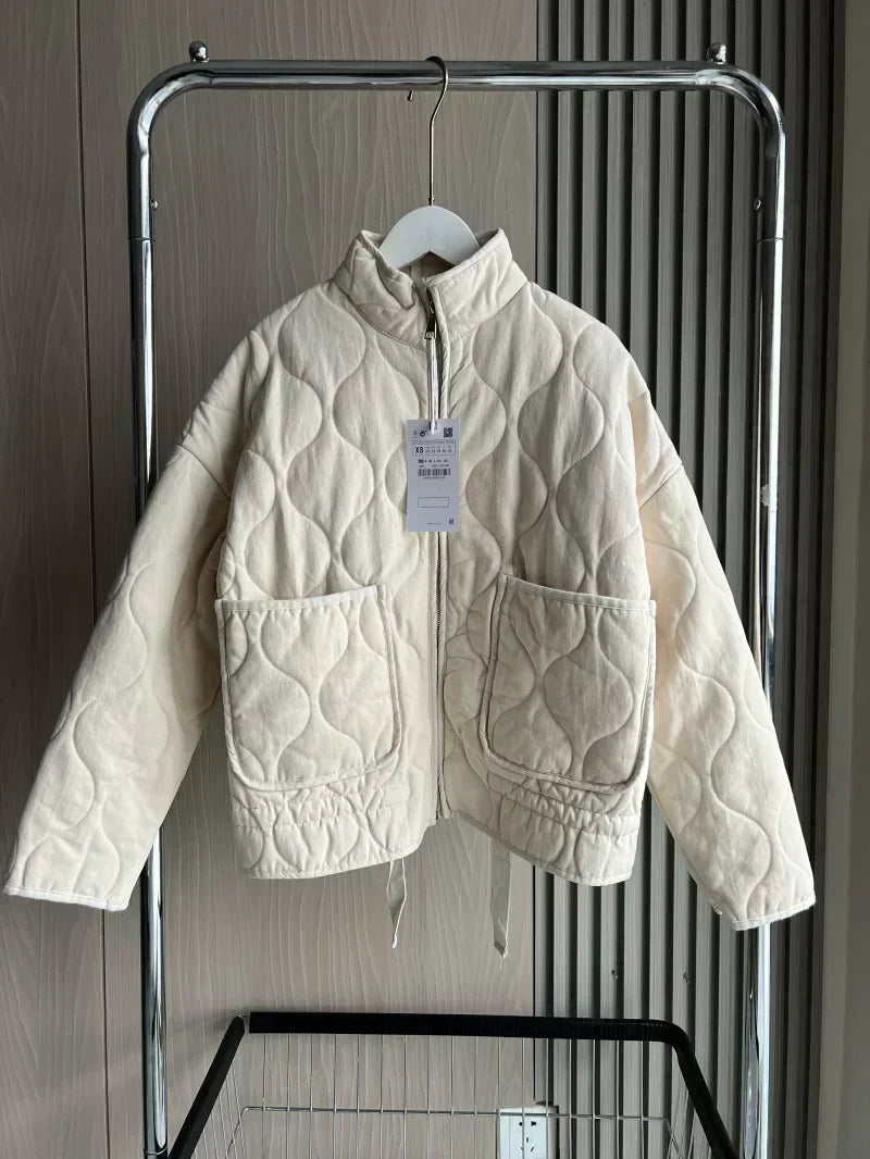 Roz - Everyday Jacket with Refined Details and Practical Pockets