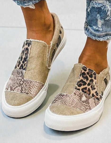Quinny™ | Canvas Slip-Ons