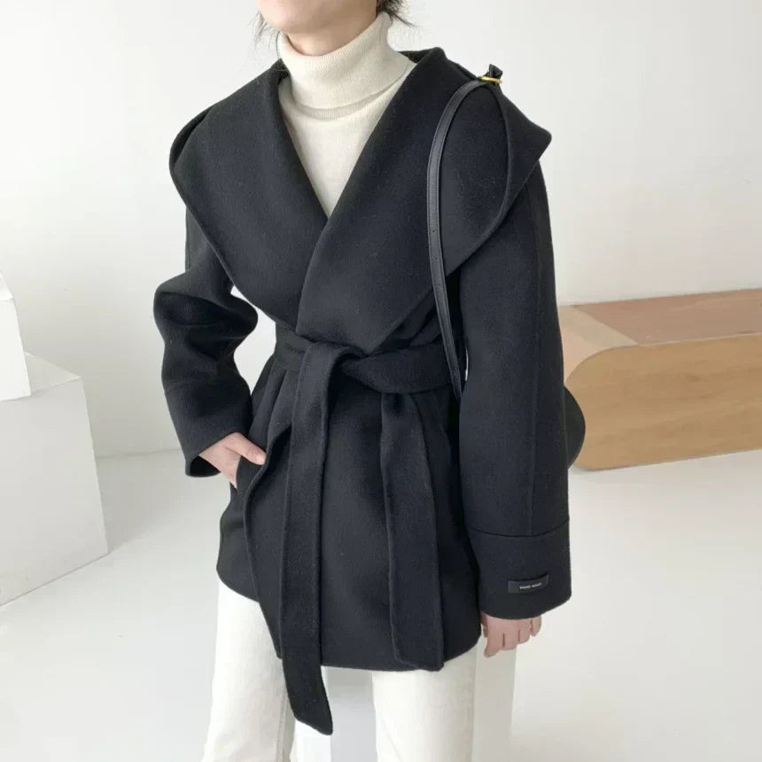 Elira™ Hooded Wool Coat — soft warmth and contemporary style