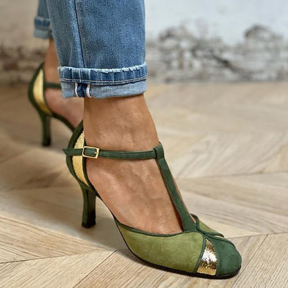 Taviana | Patchwork pumps with a T-strap and closed-toe – chic and on-trend design