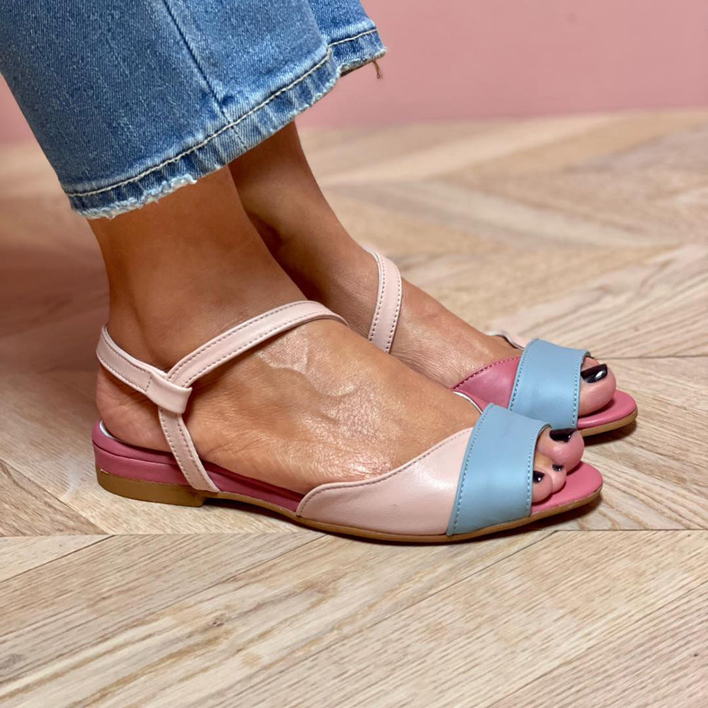 Roselina | Asymmetrical pink sandals in color-block style, on-trend