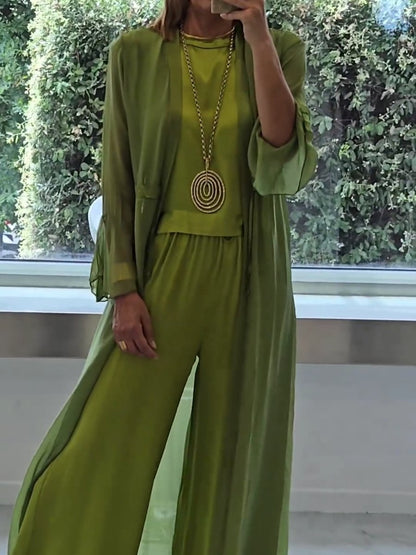 Avelisse™ | Three-Piece Set