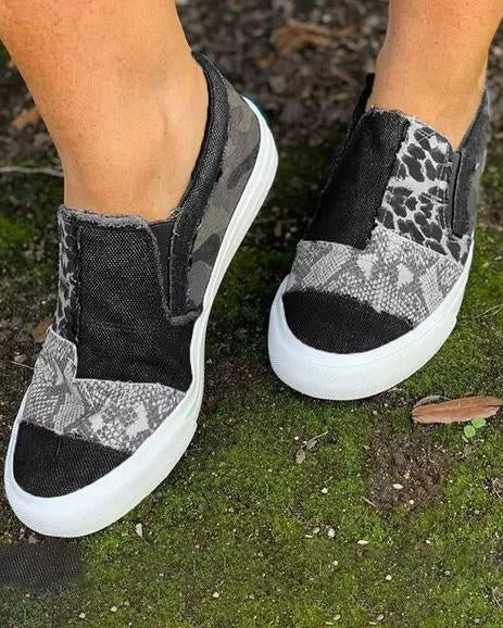 Quinny™ | Canvas Slip-Ons