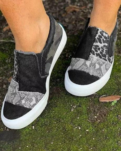 Quinny™ | Canvas Slip-Ons